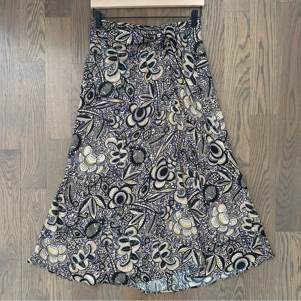 Sessun Gialla Knot Silk Blend Printed Midi Skirt in Brown Multicolor 36 FR 4 US